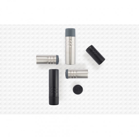 Metalowy kubek termiczny 300ml w srebrnym kolorze